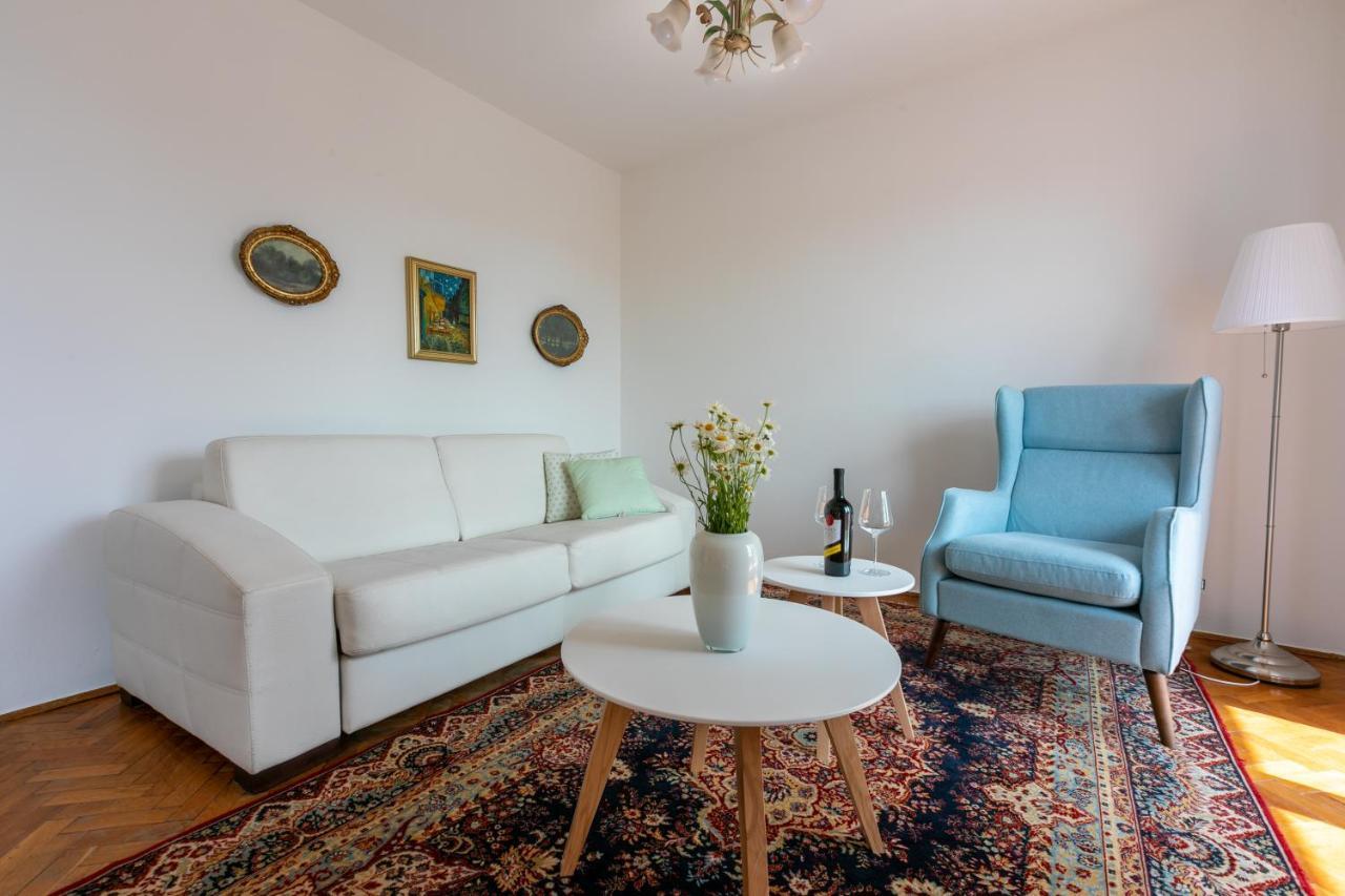 Apartment Carpe Diem "Pet Friendly" Crikvenica Esterno foto