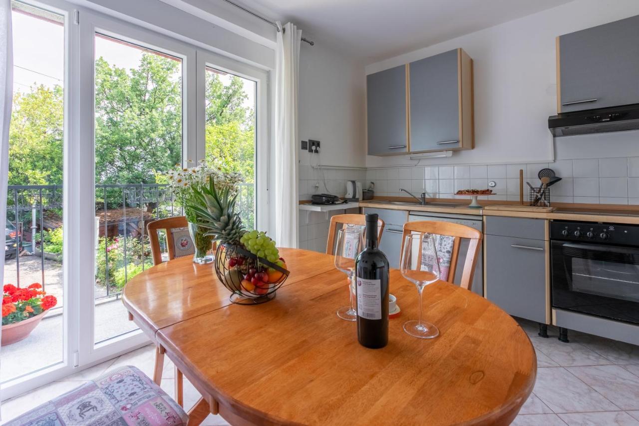 Apartment Carpe Diem "Pet Friendly" Crikvenica Esterno foto